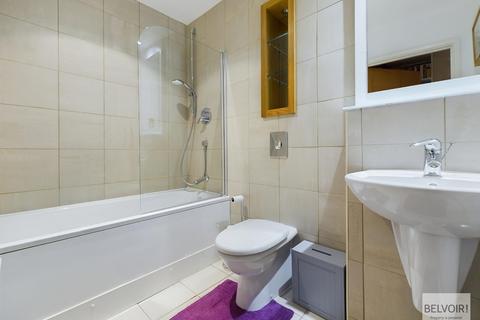 2 bedroom flat for sale, West One Panorama, 18 Fitwilliam Street,, City Centre, Sheffield, S1