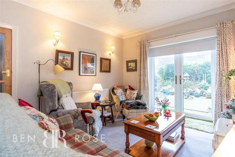8 Westbourne Road, Chorley, PR7 2HS