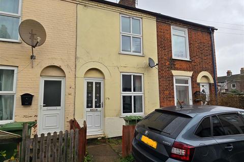 3 bedroom terraced house for sale, Waveney Road, Great Yarmouth