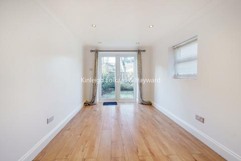 2 bedroom apartment to rent, Cambria Road, London SE5