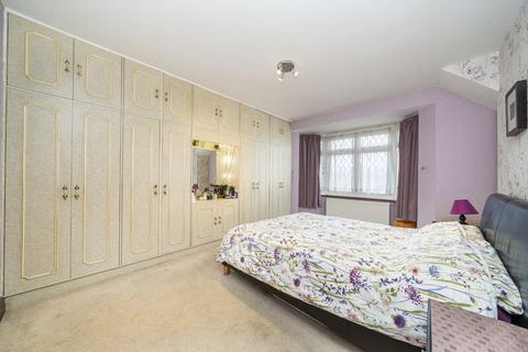 5 bedroom semi-detached house for sale, Gresham Road, Hounslow TW3