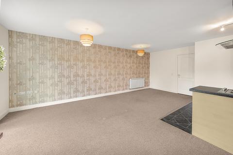 2 bedroom apartment to rent, Vista Road, Newton-Le-Willows