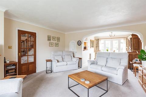 4 bedroom detached house for sale, The Street, Sevenoaks TN15