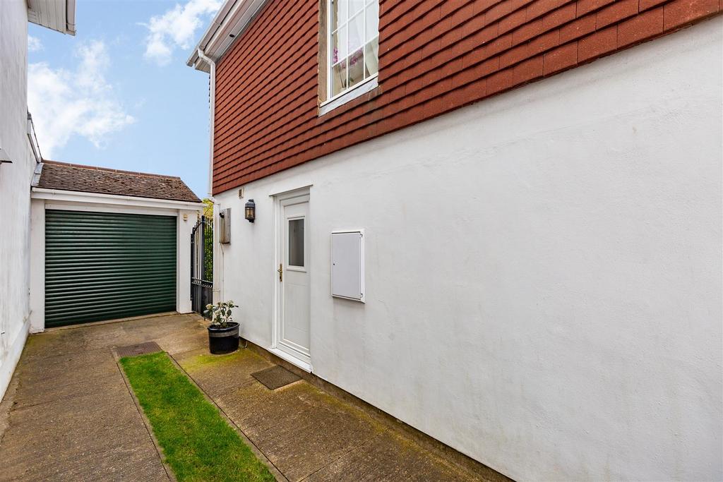 Driveway to Garage