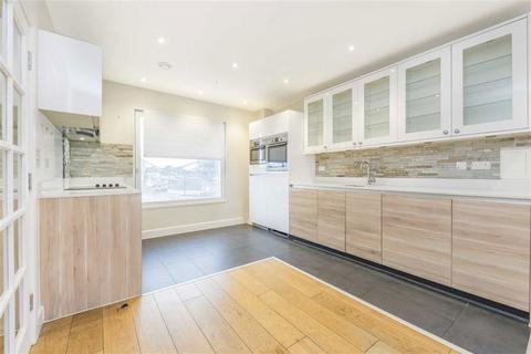 2 bedroom flat for sale, Peartree Way, London SE10