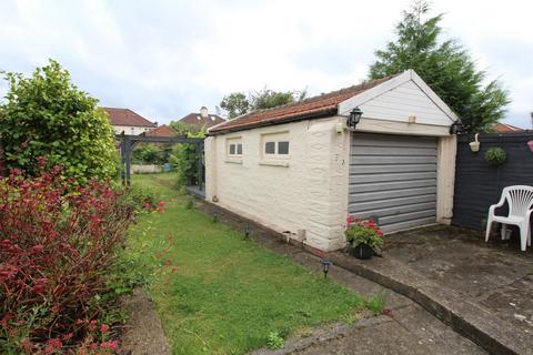 3 bedroom semi-detached house to rent, Elsa Road Welling DA16