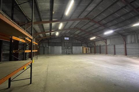 Warehouse to rent, Epping