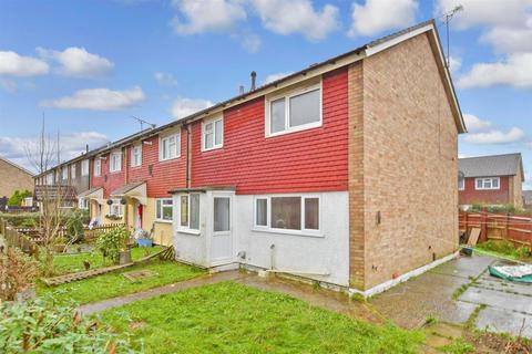 3 bedroom end of terrace house for sale, Speldhurst Close, Ashford, Kent