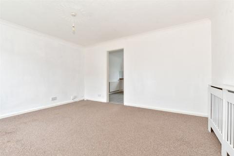 3 bedroom end of terrace house for sale, Speldhurst Close, Ashford, Kent