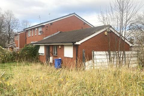 2 bedroom bungalow for sale, Kingsley Avenue, Heaton Norris, Stockport