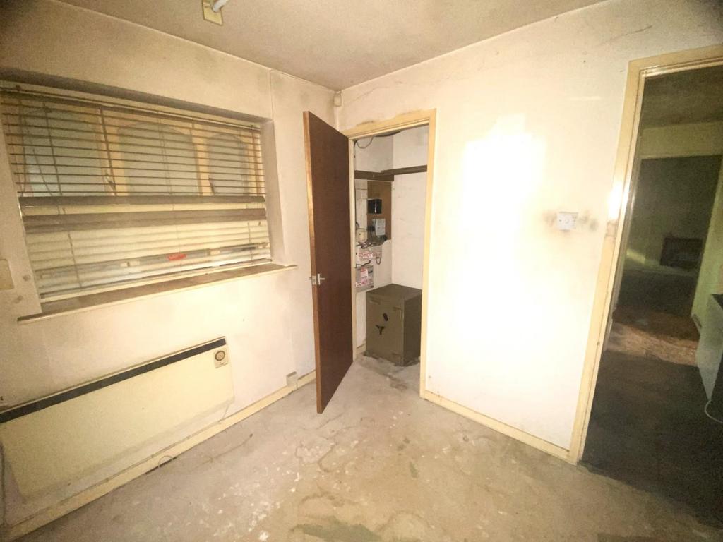 Bedroom 2..jpg