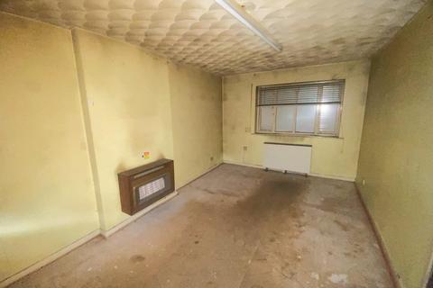 2 bedroom bungalow for sale, Kingsley Avenue, Heaton Norris, Stockport