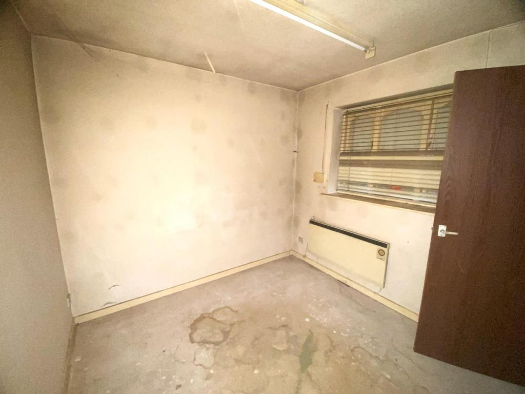 Bedroom 2.jpg