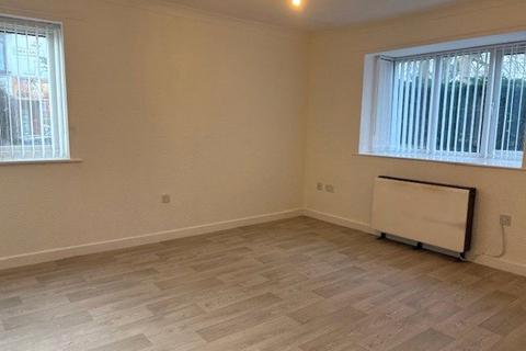 2 bedroom apartment to rent, Darley Drive, Liverpool, Merseyside, L12