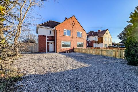 3 bedroom terraced house for sale, . DN9