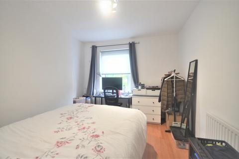 1 bedroom flat for sale, Greenwich Court, Cavell Street, E1 2BS