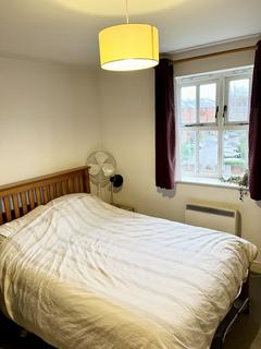 2 bedroom flat for sale, Macmillan Way, London, SW17