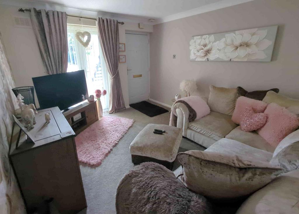 Lounge 1