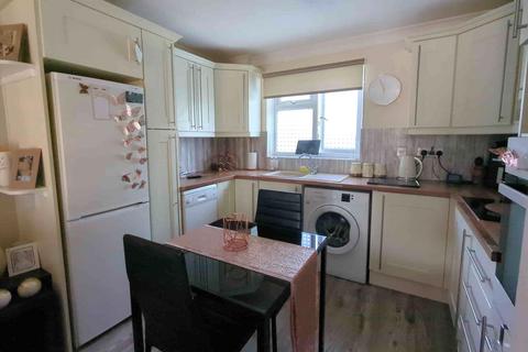 1 bedroom flat to rent, Mill Close, Newton Abbot