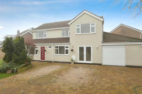 5 bedroom detached house for sale, Park Road, Willaston, Nantwich