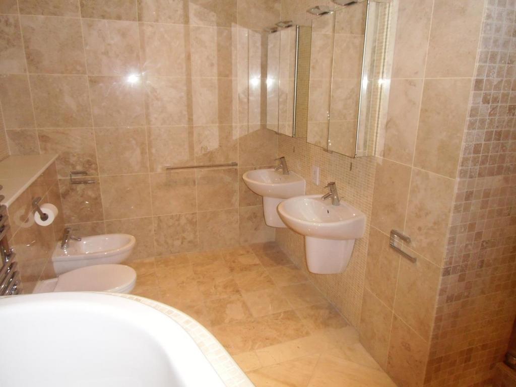 Ensuite Bathroom