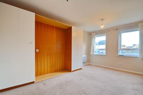 Studio to rent, Handford Way, Longwell Green