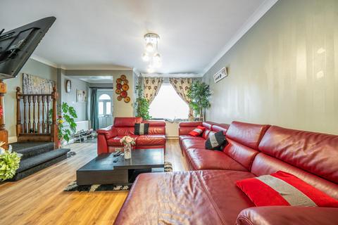 14 Gresham Road, Uxbridge, UB10 0HT
