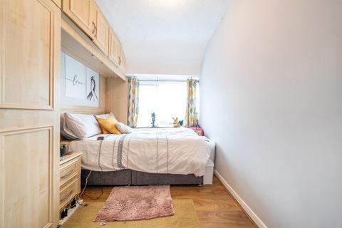 14 Gresham Road, Uxbridge, UB10 0HT