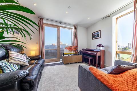 1 bedroom apartment for sale, Hoey Court, Bow