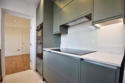 3 bedroom maisonette for sale, Hamilton Road, Brentford