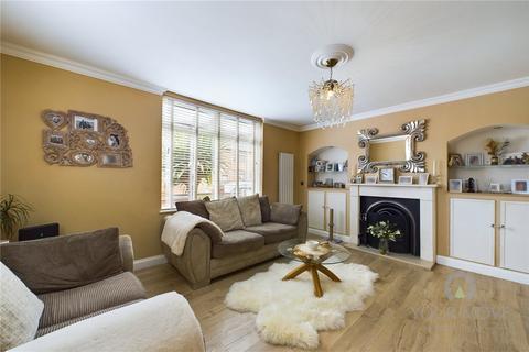 29 Rosedale Road, Northampton, NN2 7QE