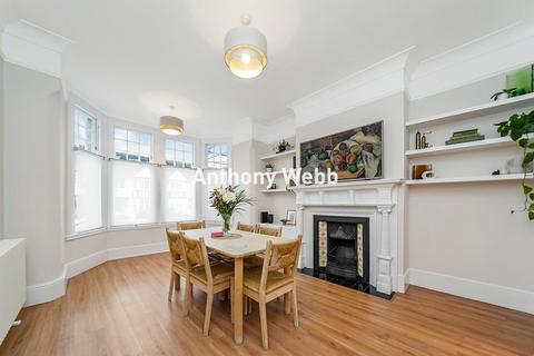 4 bedroom house to rent, Harlech Road, Southgate, N14