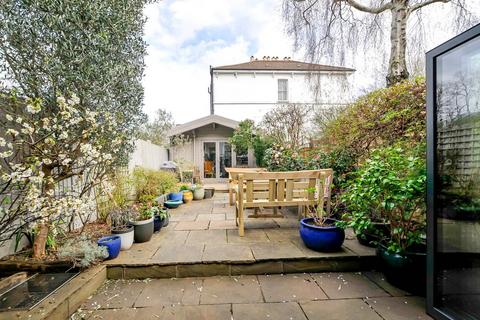 5 bedroom terraced house for sale, Lordship Road, London