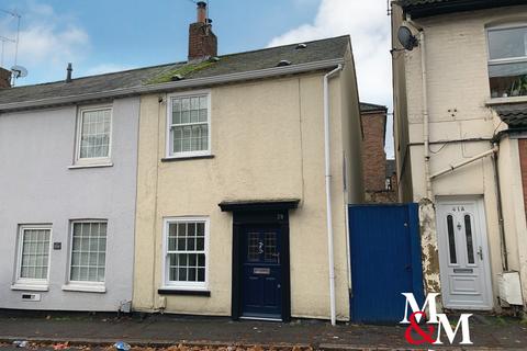 2 bedroom end of terrace house to rent, OLD ROAD