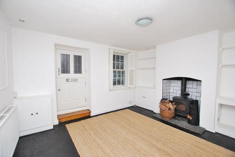 2 bedroom end of terrace house to rent, OLD ROAD