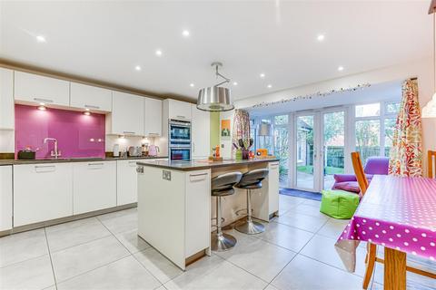 12 Allard Way, Saffron Walden, CB11 3GP