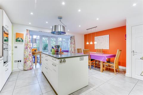12 Allard Way, Saffron Walden, CB11 3GP