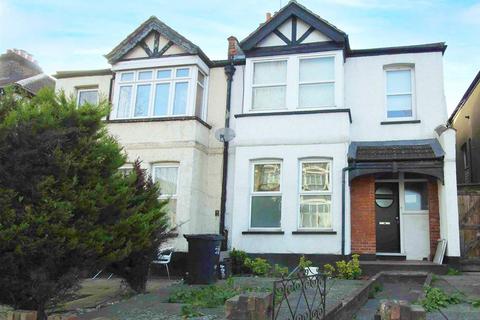 1 bedroom maisonette to rent, Brighton Road, South Croydon