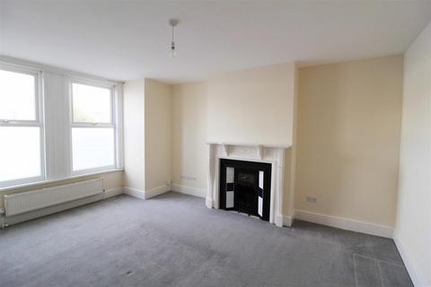 1 bedroom maisonette to rent, Brighton Road, South Croydon