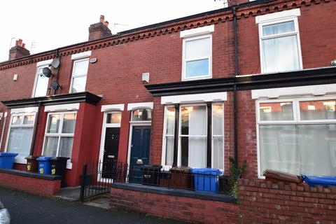 2 bedroom house to rent, Adelaide Road, Stockport SK3