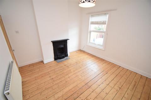 2 bedroom house to rent, Adelaide Road, Stockport SK3