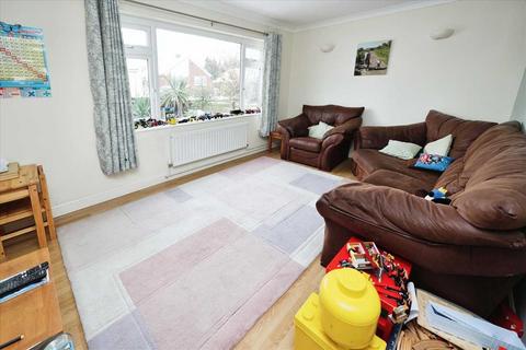 3 bedroom detached house for sale, Larkin Avenue, Cherry Willingham