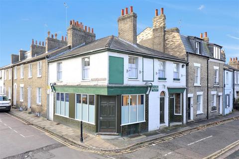 4 bedroom terraced house for sale, Orchard Street, Cambridge CB1