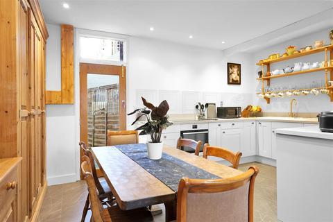 4 bedroom terraced house for sale, Orchard Street, Cambridge CB1