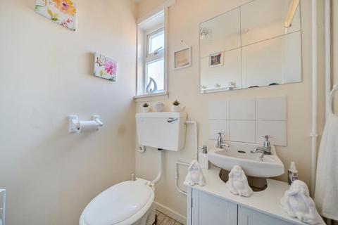 4 bedroom end of terrace house for sale, Ambrosden,  Oxfordshire,  OX25