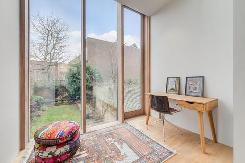 4 bedroom terraced house for sale, Florence Street, London, N1