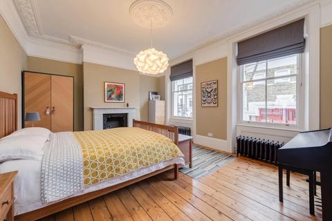 4 bedroom terraced house for sale, Florence Street, London, N1