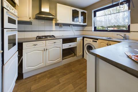 94 Blenheim Way, Stevenage, SG2 8TE