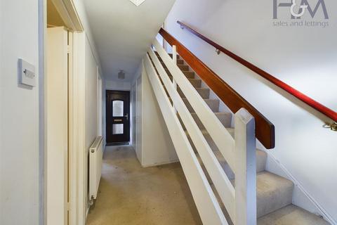 94 Blenheim Way, Stevenage, SG2 8TE