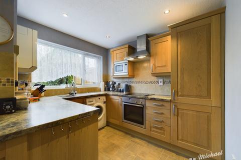 3 bedroom detached house for sale, Ramworth Way, Aylesbury